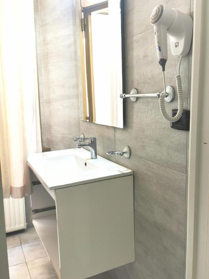 Cinema House 2 Bed & Breakfast โรม ภายนอก รูปภาพ