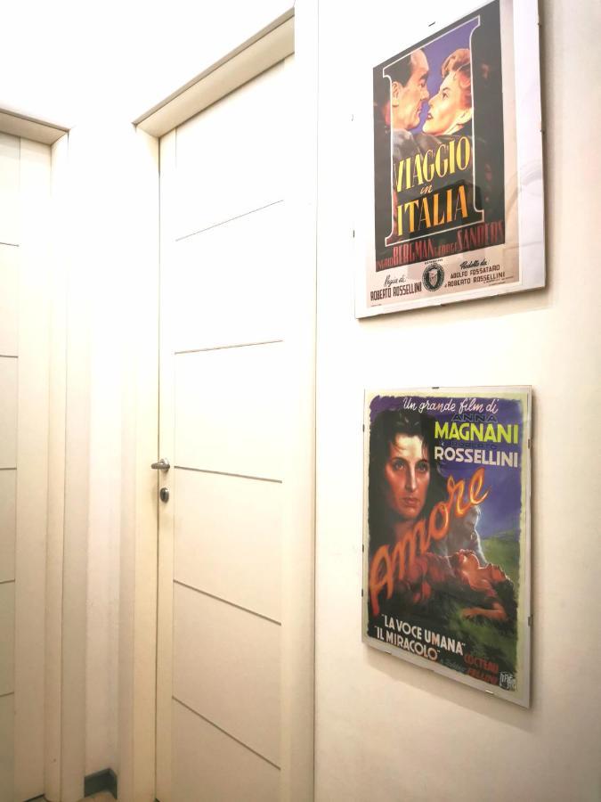 Cinema House 2 Bed & Breakfast โรม ภายนอก รูปภาพ