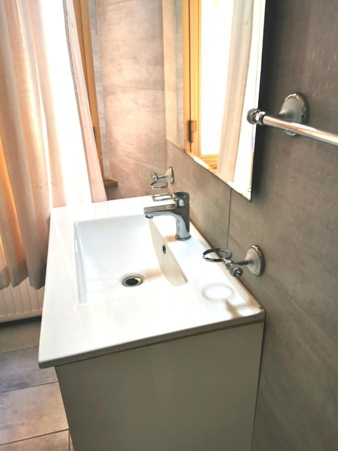 Cinema House 2 Bed & Breakfast โรม ภายนอก รูปภาพ